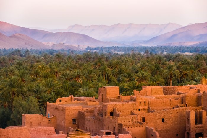 Looking for a travel guide to Morocco? Click through for from-a-local Morocco travel tips on what to do, where to go, what to eat, Moroccan cultural tips, and cheap travel advice!