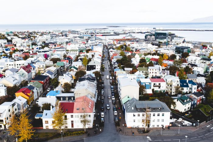 Looking for a travel guide to Iceland? Click through for insider travel tips on where to to, what to do, what to eat, Icelandic cultural tips, and cheap travel advice!