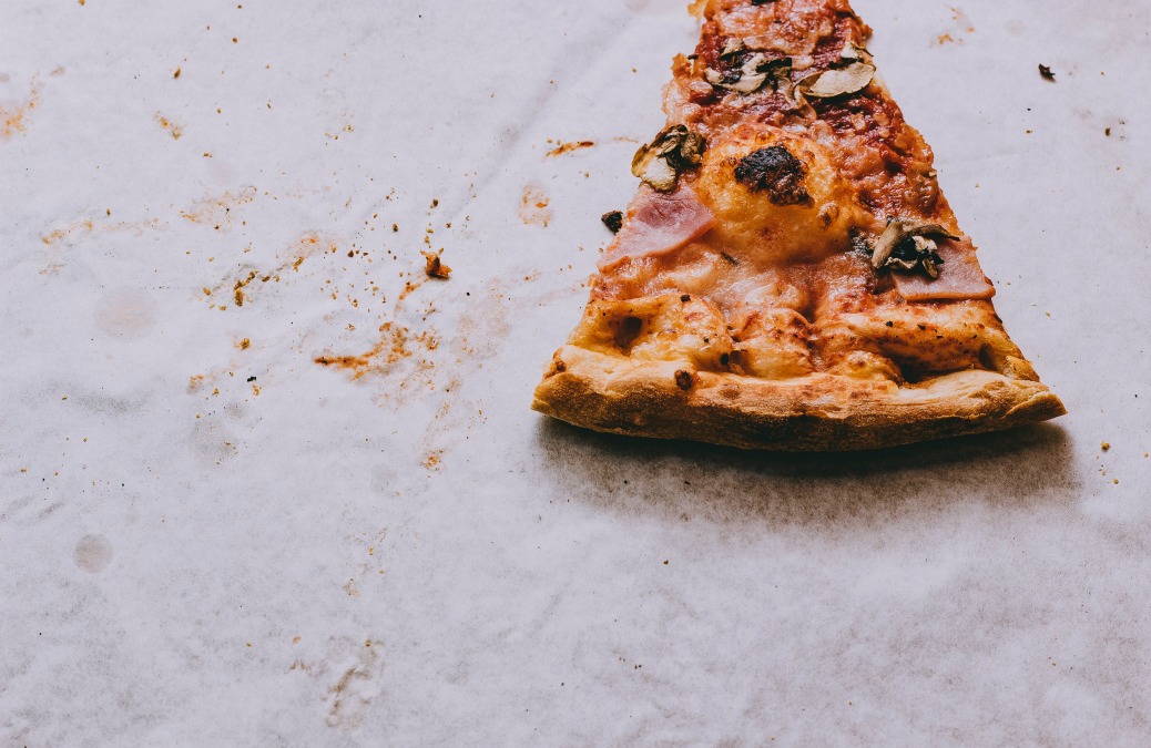 How To Be More Self-Aware Of Your Knee-Jerk Bad Habits (Or: Poker + Depression Pasta)