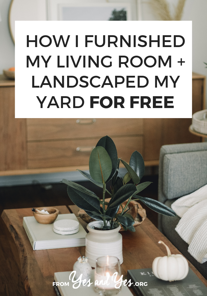 Looking for free decorating ideas? Want to decorate on a budget? I bet FREE furniture would help! Keep reading for the surprising trick I used to decorate my adorable living room for free! #budgeting #moneytips #budgetdecor #FIRE #cheapdecor #personalfinance